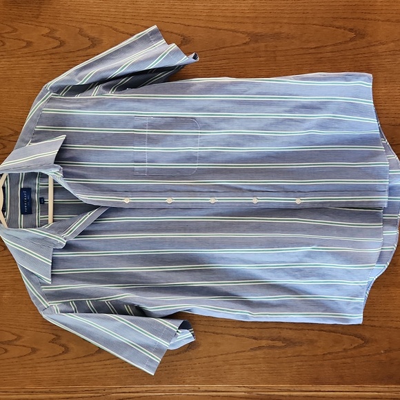 Towncraft Other - Vintage Towncraft Men's Size 15 1/2 Striped sportshirt
